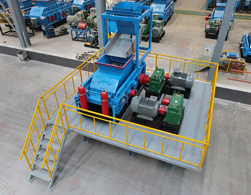 液壓對輥破碎機(jī) 液壓對輥破碎機(jī)